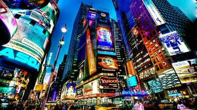 1024px-times_square_new_york_city_hdr